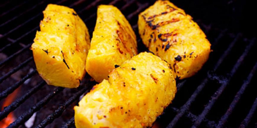 Grilled pineapple